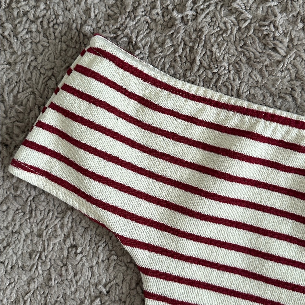 MIZZGUIDED Striped Off-Shoulder Top - Picture 5 of 11